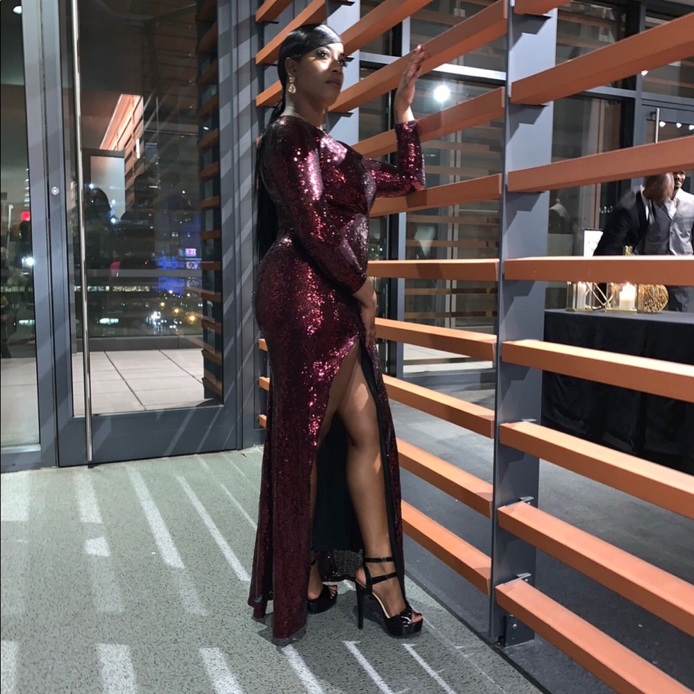 Full sequin Burgundy Gown worn 1x